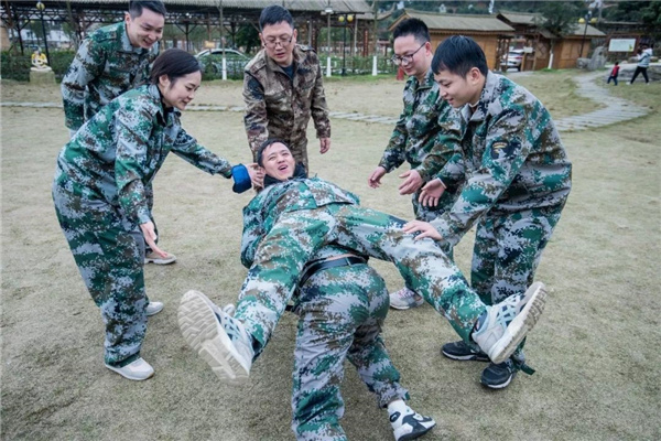 死亡爬行